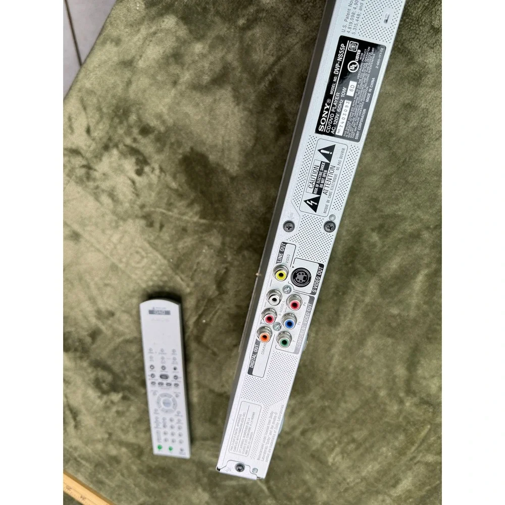 Sony DVP-NS55P CD DVD Player Silver Precision Cinema Progressive with Remote
